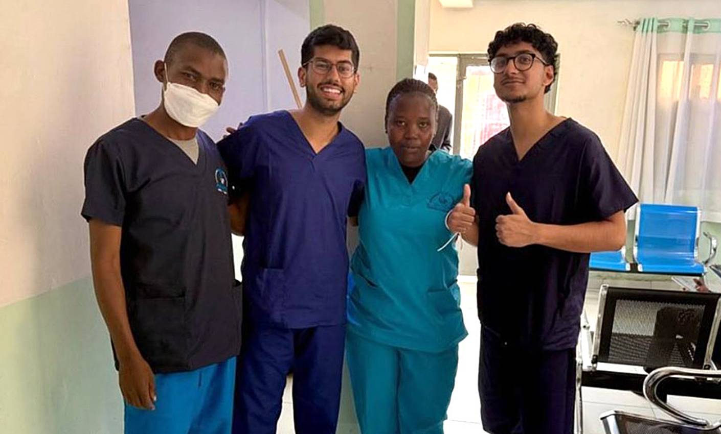 Image of healthcare practitioners in a Nairobi hostpital